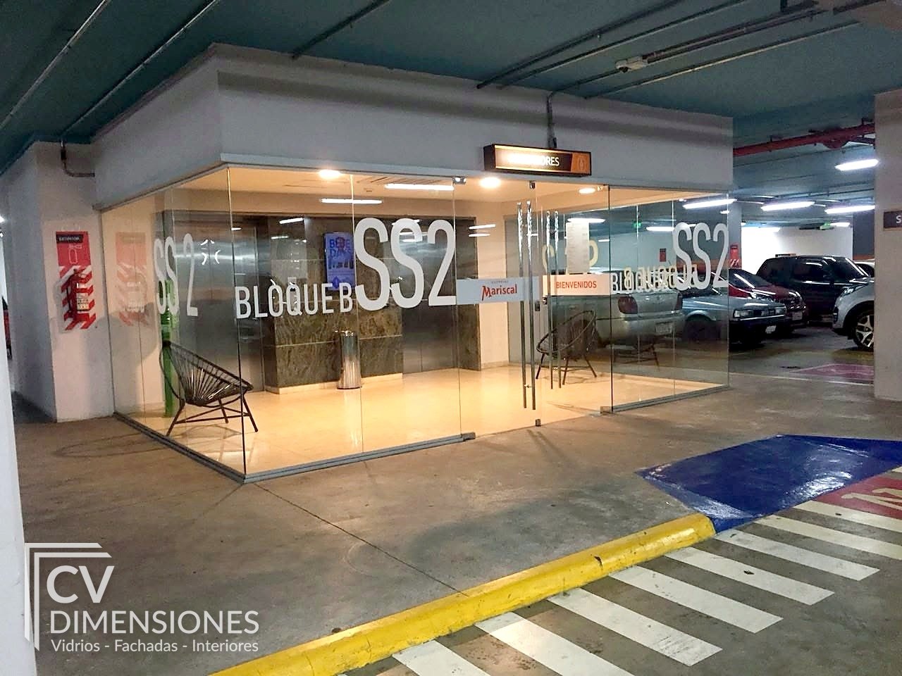 Vidriera comercial templada